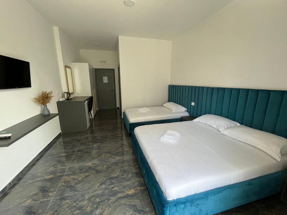 Leodori 3 Suites Shëngjin 外观 照片